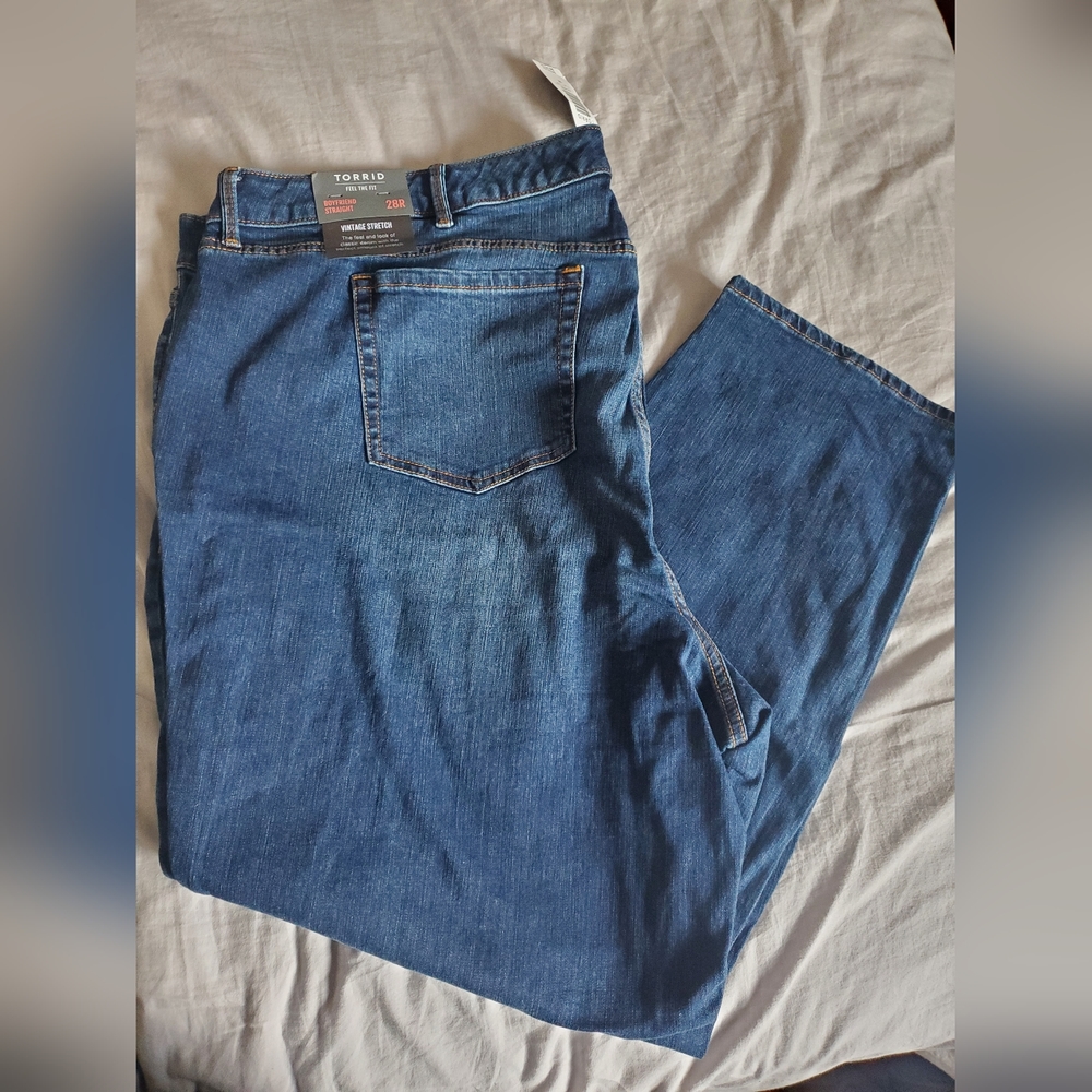 Torrid Boyfriend Straight MidRise Jeans - Picture 2 of 4
